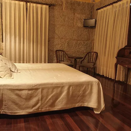 Pazo Carballo Hotel *