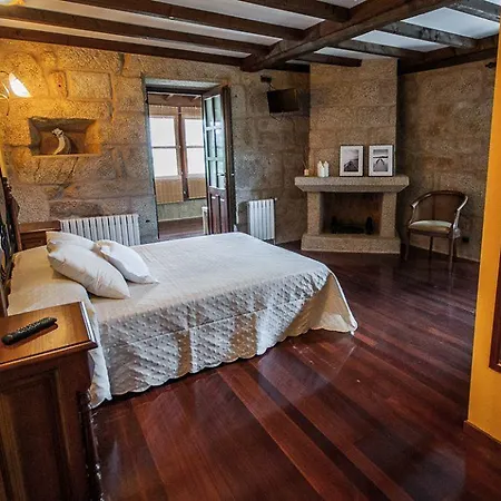 Pazo Carballo Hotel *